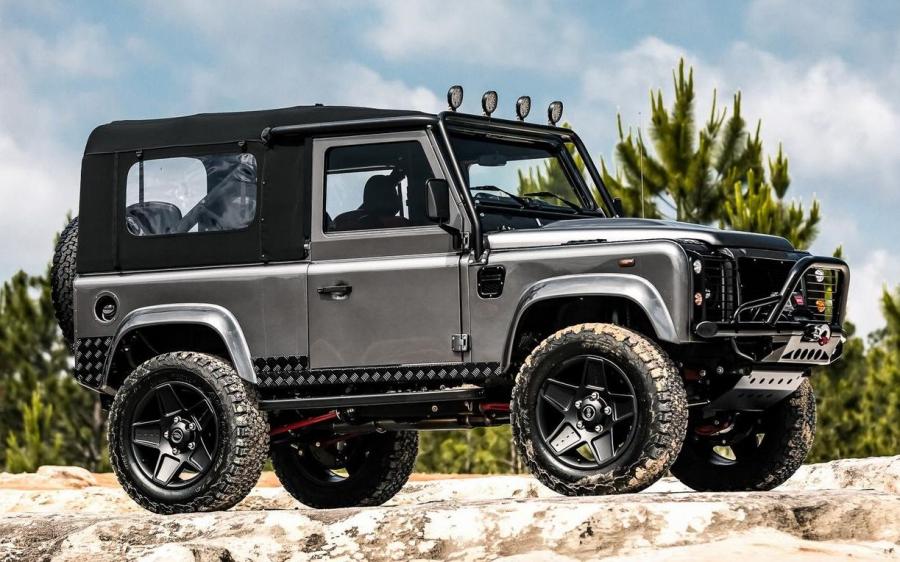 Land Rover Defender 90 Convertible by East Coast Defender '2019